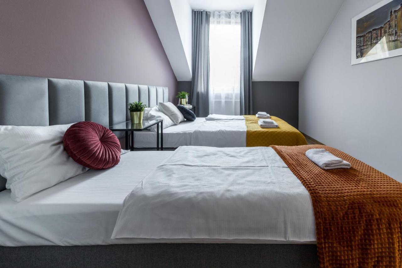 Friendhouse Residence Krakow Luaran gambar